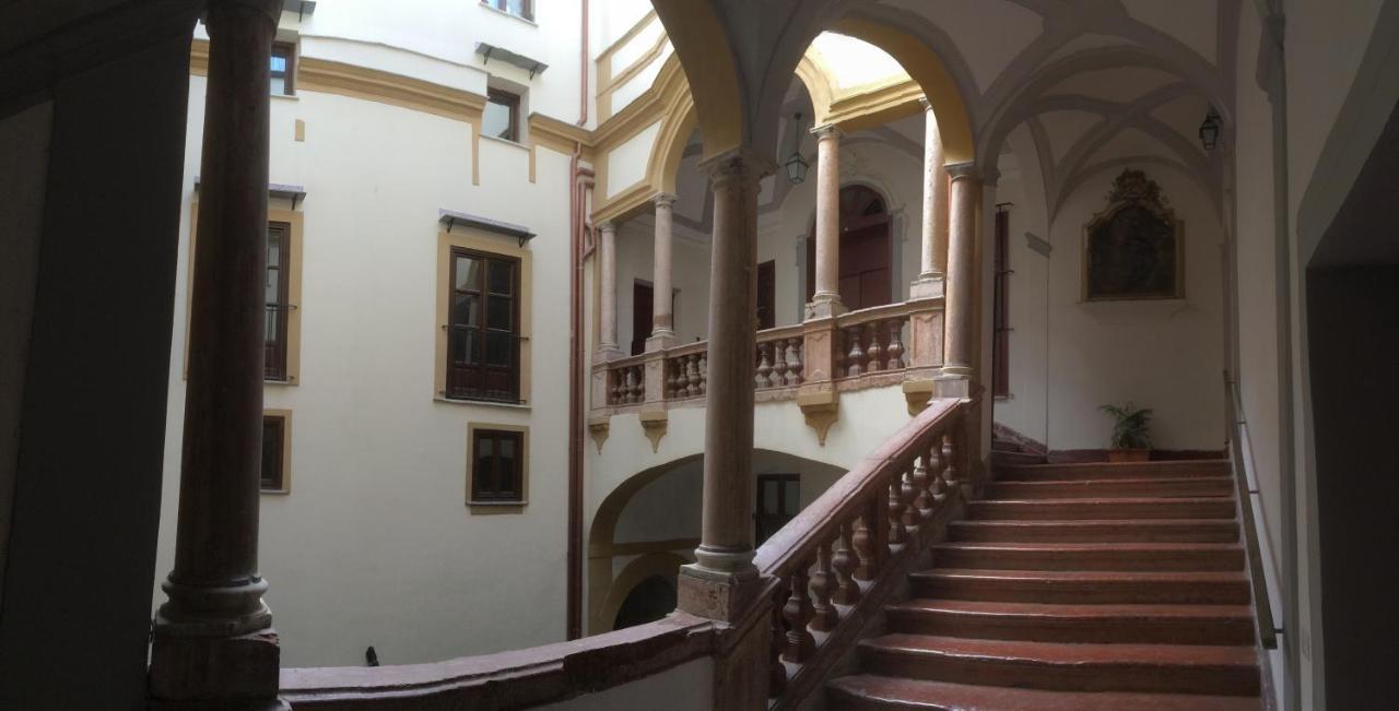 La Residenza Dell' Alloro Palermo Esterno foto